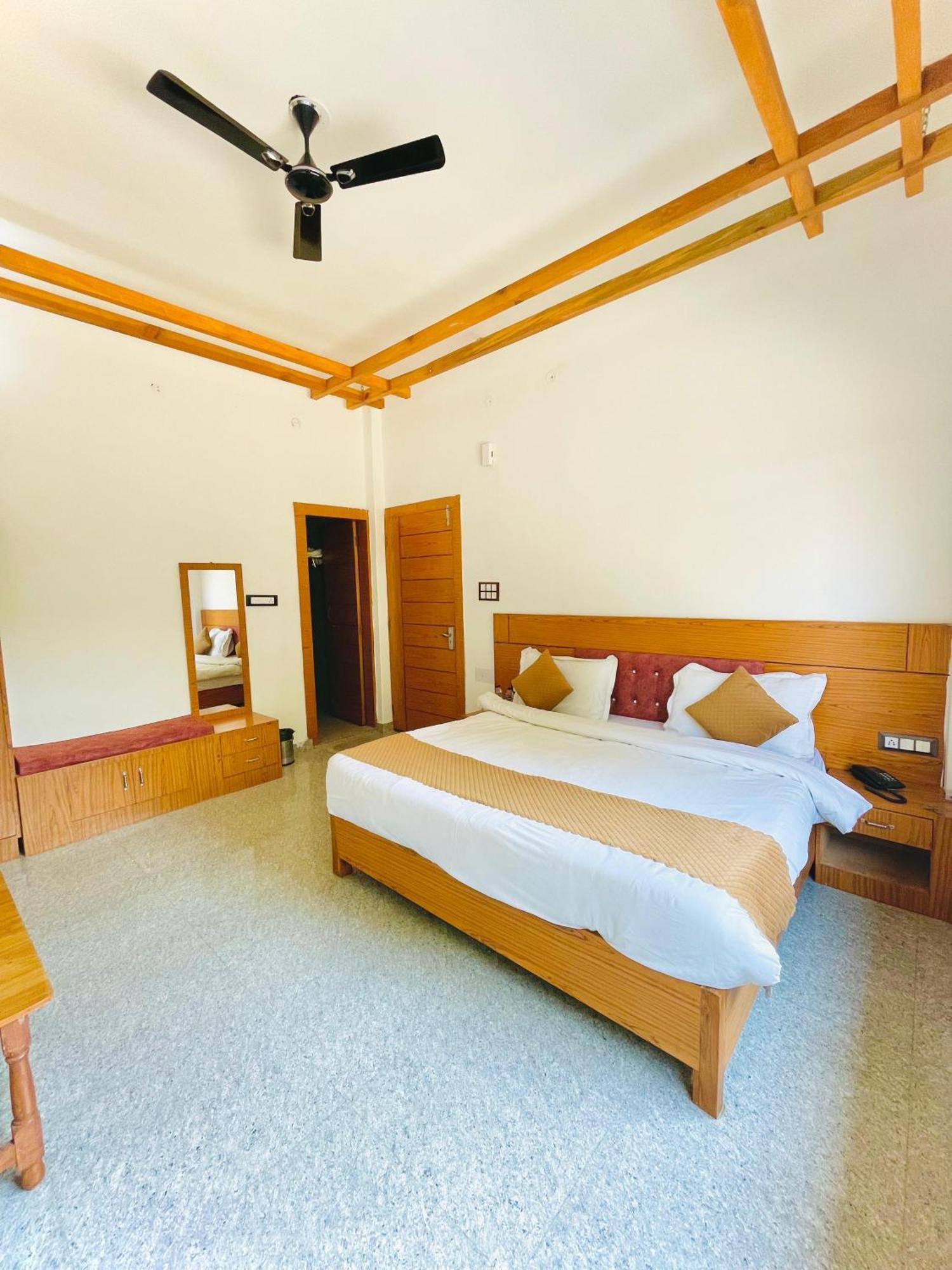 The Jungle Joy Resort & Spa Рамнаґар Екстер'єр фото