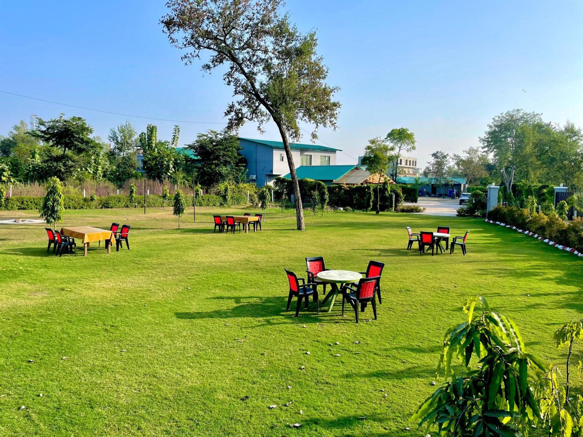 The Jungle Joy Resort & Spa Рамнаґар Екстер'єр фото